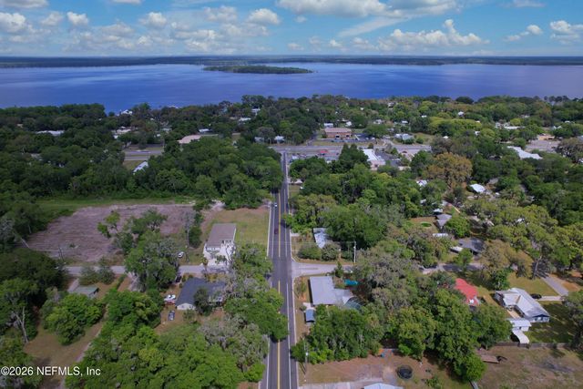 601 VERNON Avenue, Crescent City, FL 32112
