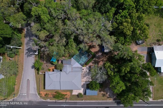 601 VERNON Avenue, Crescent City, FL 32112