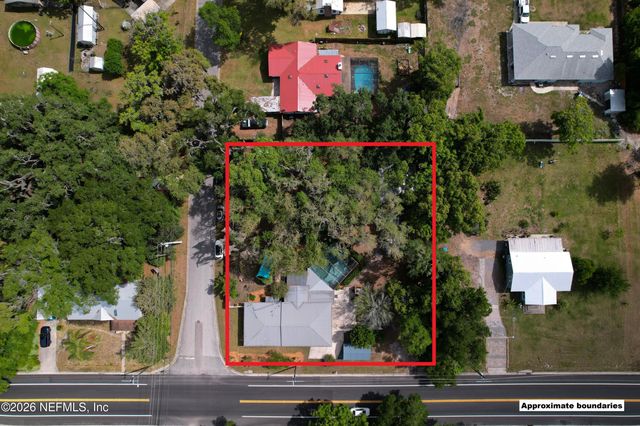 601 VERNON Avenue, Crescent City, FL 32112