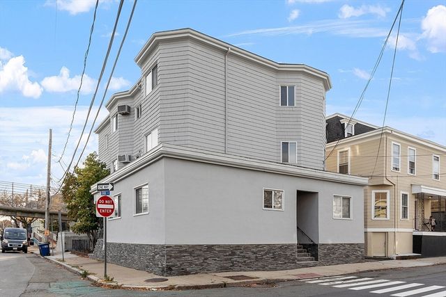 44 Dana Street 2, Somerville, MA 02145