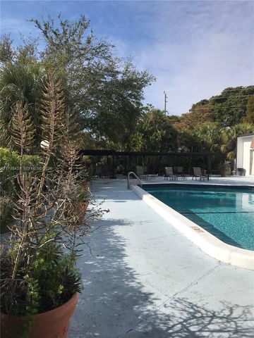 16950 W Dixie Hwy A631 Hwy 631 631, North Miami Beach, FL 33160
