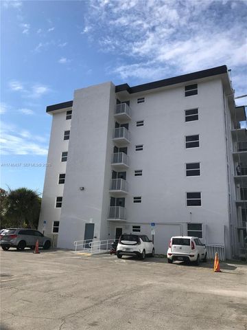 16950 W Dixie Hwy A631 Hwy 631 631, North Miami Beach, FL 33160
