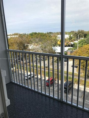 16950 W Dixie Hwy A631 Hwy 631 631, North Miami Beach, FL 33160