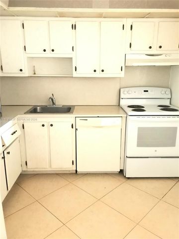 16950 W Dixie Hwy A631 Hwy 631 631, North Miami Beach, FL 33160