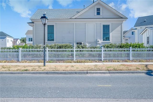 9529 23rd Bay ST, Norfolk, VA 23518