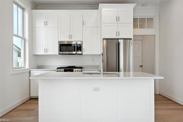 9529 23rd Bay ST, Norfolk, VA 23518