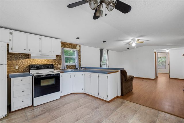 216 Woodtrail Drive, Williamston, SC 29697