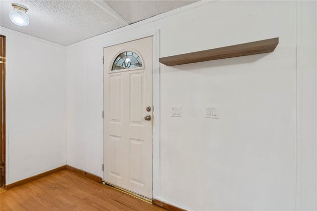 216 Woodtrail Drive, Williamston, SC 29697