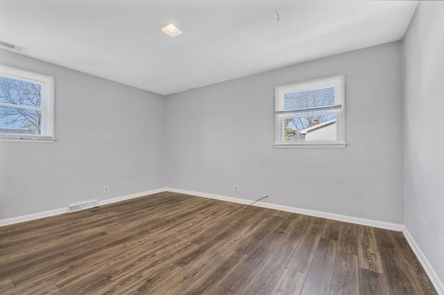642 Albany Dr, Hermitage, TN 37076