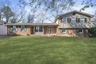 642 Albany Dr, Hermitage, TN 37076