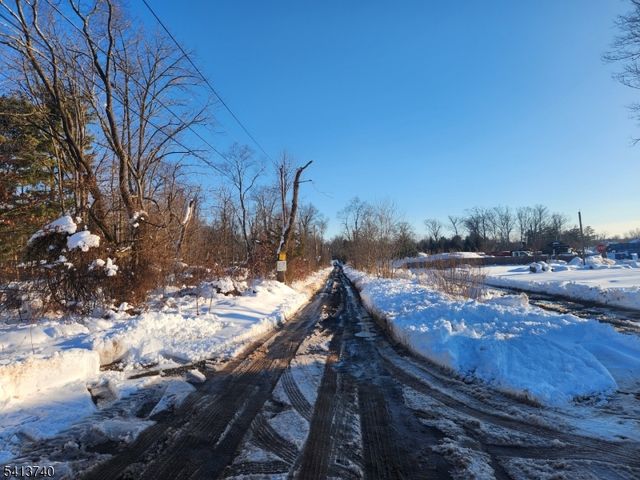 256 Amwell Rd, Hillsborough Twp., NJ 08844