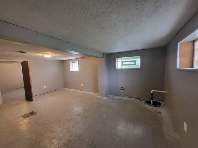 21769 Donald Avenue, Eastpointe, MI 48021