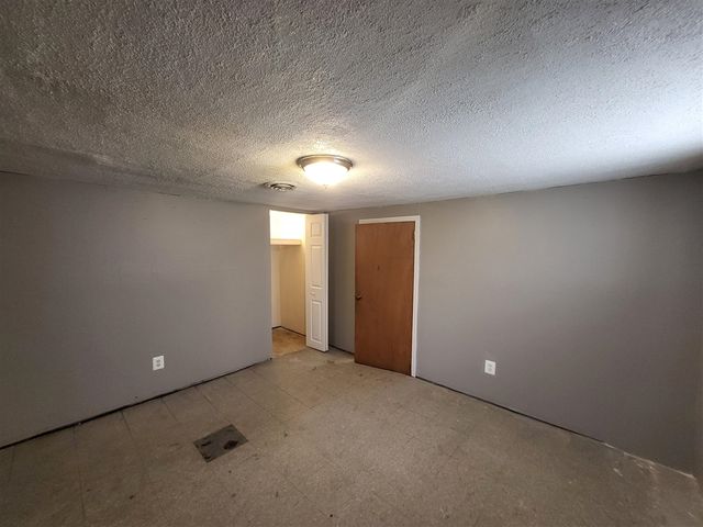 21769 Donald Avenue, Eastpointe, MI 48021