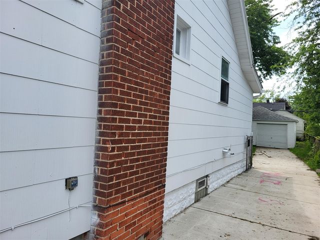21769 Donald Avenue, Eastpointe, MI 48021