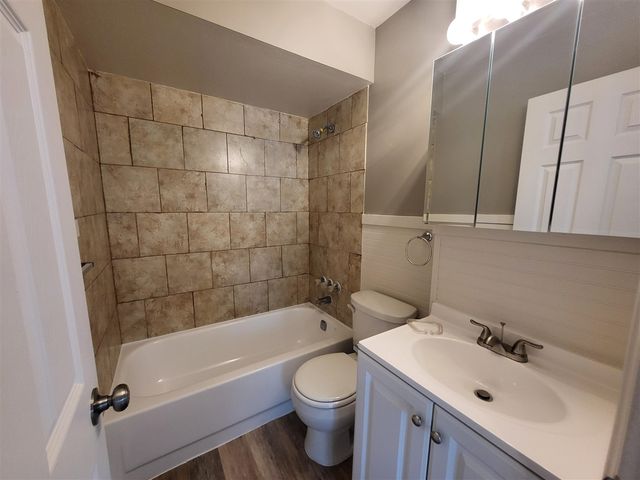 21769 Donald Avenue, Eastpointe, MI 48021