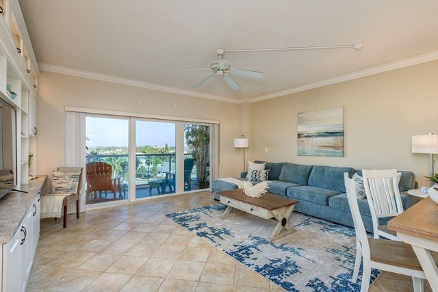 880 MANDALAY AVENUE N404, Clearwater Beach, FL 33767