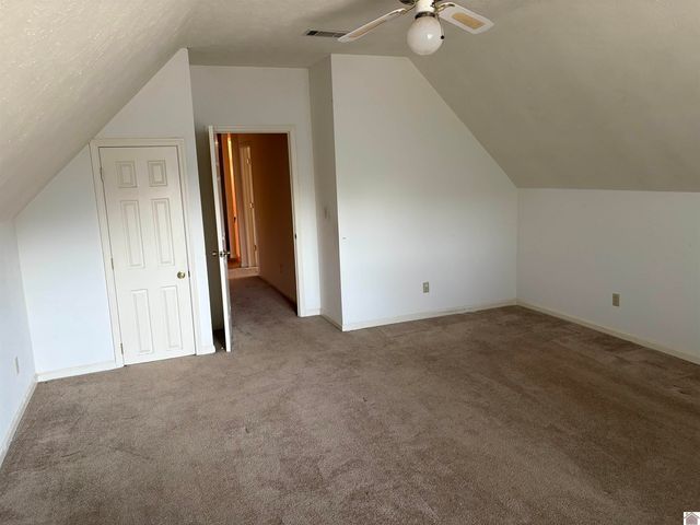 401 Tudor Blvd, Paducah, KY 42003