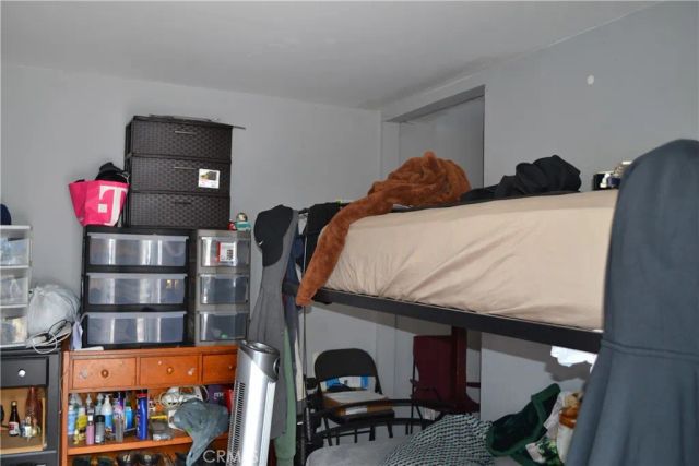 11068 Penrose, Sun Valley, CA 91352