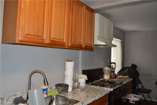 11068 Penrose, Sun Valley, CA 91352