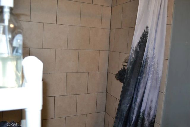 11068 Penrose, Sun Valley, CA 91352