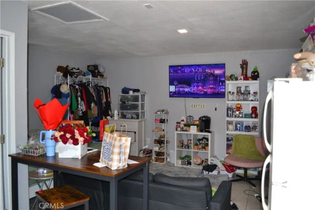 11068 Penrose, Sun Valley, CA 91352