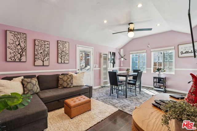 565 Lakewood Lane, Big Bear City, CA 92315