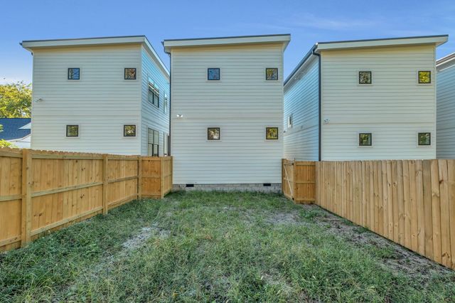 2915B Morningside Dr, Nashville, TN 37207