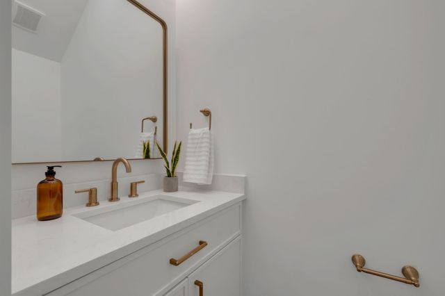 2915B Morningside Dr, Nashville, TN 37207