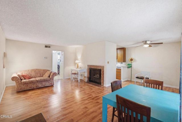 12940 Riverside Drive 106, Los Angeles, CA 91423