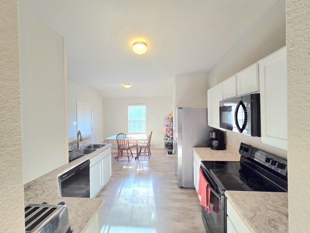23 Dunnaway Drive, Austin, AR 72007