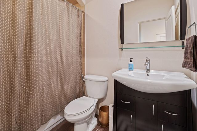 3935 Gibson Street, Houston, TX 77007