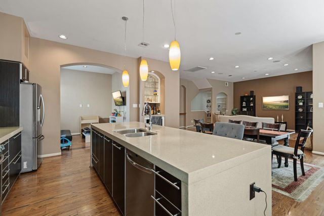 3935 Gibson Street, Houston, TX 77007