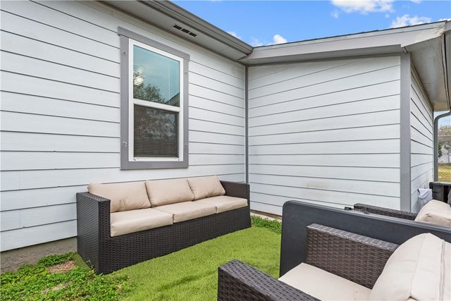 3009 Blake, Corpus Christi, TX 78405