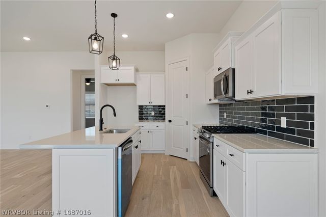 7619 Woodbine Lane, Fort Smith, AR 72916