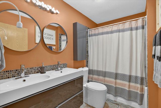 2306 Pine View Lane, Janesville, WI 53546