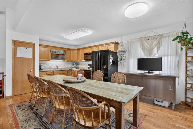 2306 Pine View Lane, Janesville, WI 53546