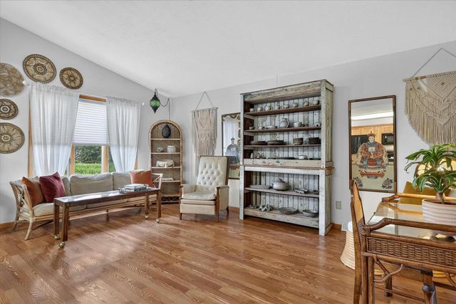 2306 Pine View Lane, Janesville, WI 53546
