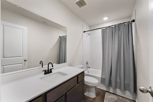 144 Silver Charm Lane, Caddo Mills, TX 75135