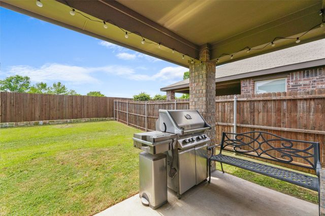 144 Silver Charm Lane, Caddo Mills, TX 75135