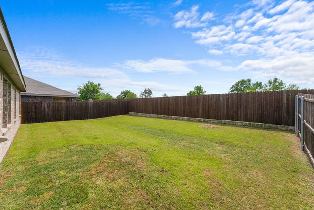 144 Silver Charm Lane, Caddo Mills, TX 75135