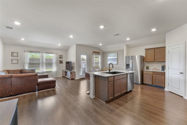 144 Silver Charm Lane, Caddo Mills, TX 75135