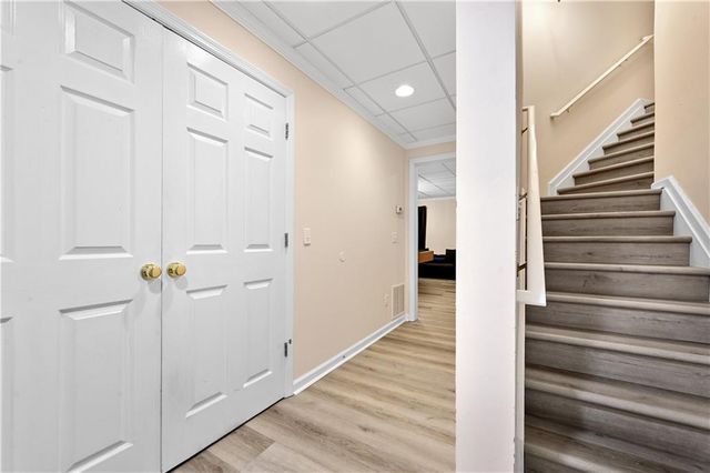 230 Ridge Bluff Lane, Suwanee, GA 30024
