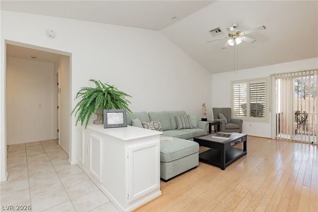 9424 Gold Mountain Drive, Las Vegas, NV 89134