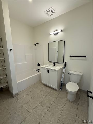 1117 West Fayette Street 212, Syracuse, NY 13204