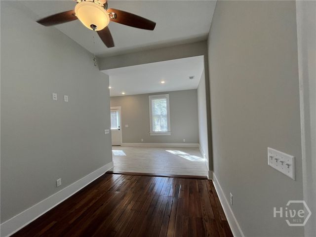 213 W 39 Street B, Savannah, GA 31401