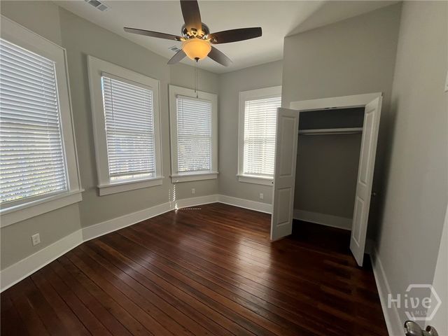 213 W 39 Street B, Savannah, GA 31401