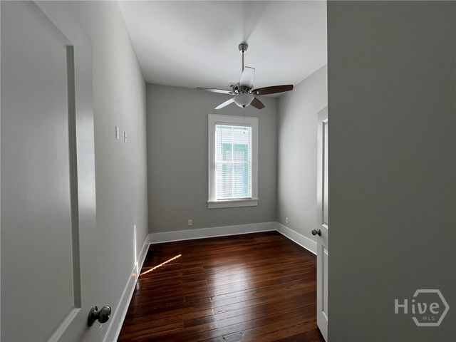 213 W 39 Street B, Savannah, GA 31401
