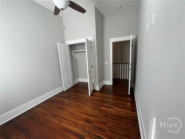 213 W 39 Street B, Savannah, GA 31401