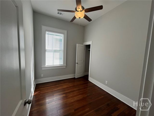 213 W 39 Street B, Savannah, GA 31401