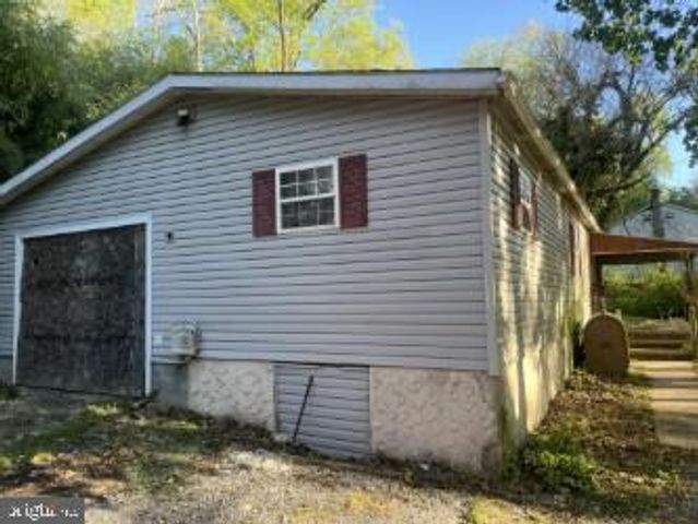 1478 KEENER RD, Bainbridge, PA 17502